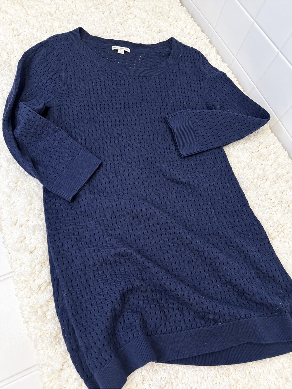 Gap Maternity Navy Eyelet Knit Sweater – XL